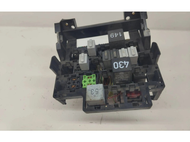Pojistková skříňka 7M3937499, YM2114A323BA Seat Alhambra (Mk1) 2003