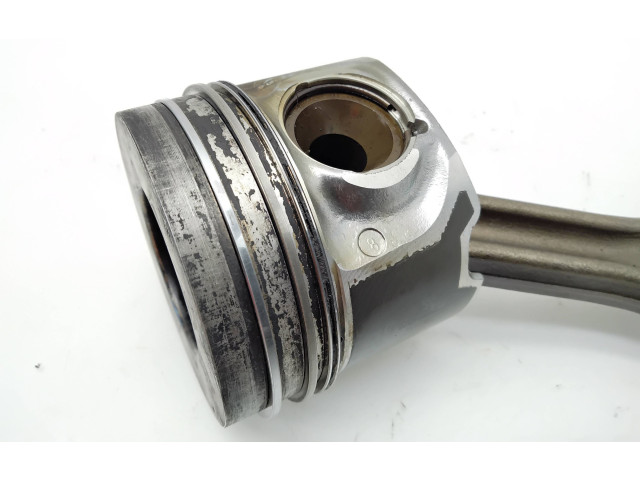  Поршень с шатуном  059AB  Audi A6 S6 C6 4F  