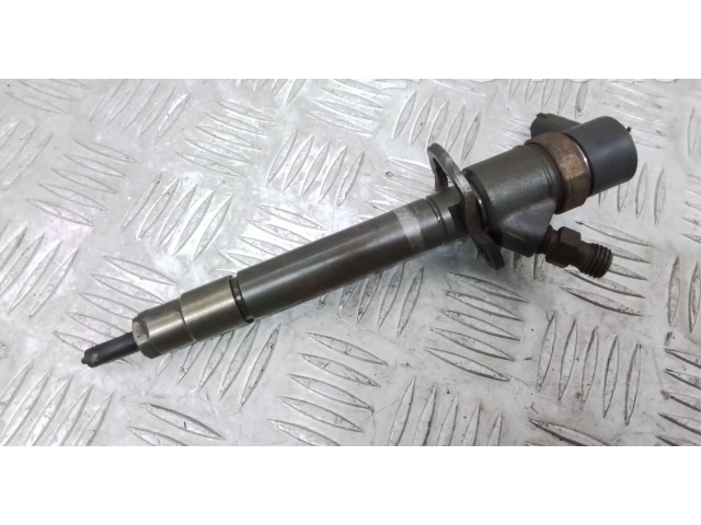 Форсунка 30777526    Volvo V70   