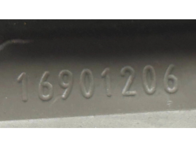 Подушка безопасности водителя 16901206   Chevrolet Suburban