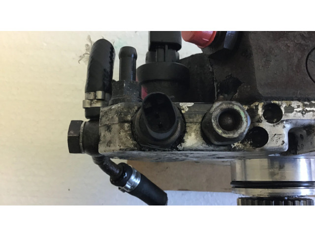 Топливный насос