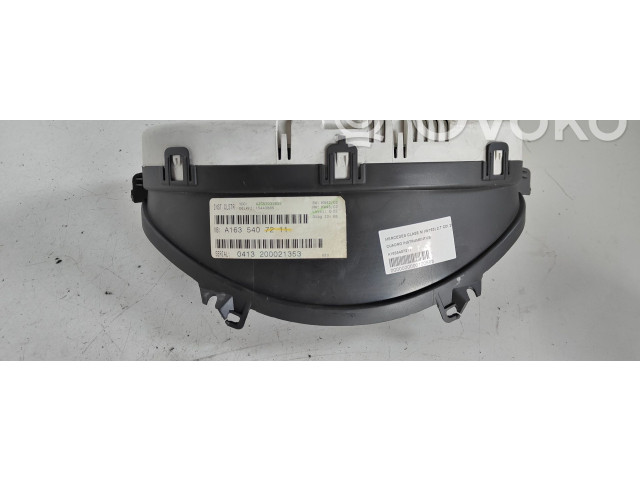 Přístrojová deska Mercedes-Benz ML W163 2005 A1635407211