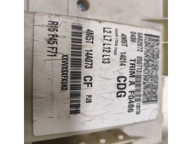 Блок предохранителей 4M5T14A073, R15F45F71   Ford Focus    