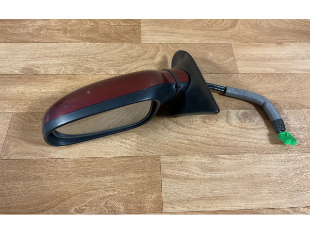 Зеркало электрическое        Volvo V70  2000 - 2004 года   
