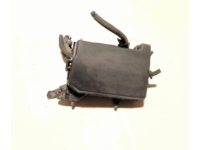 Pojistková skříňka 8266276010, 8264175080 Lexus CT 200H 2012