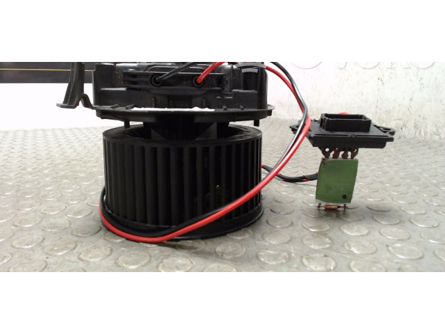 Вентилятор радиатора 7701062226 Renault Clio III