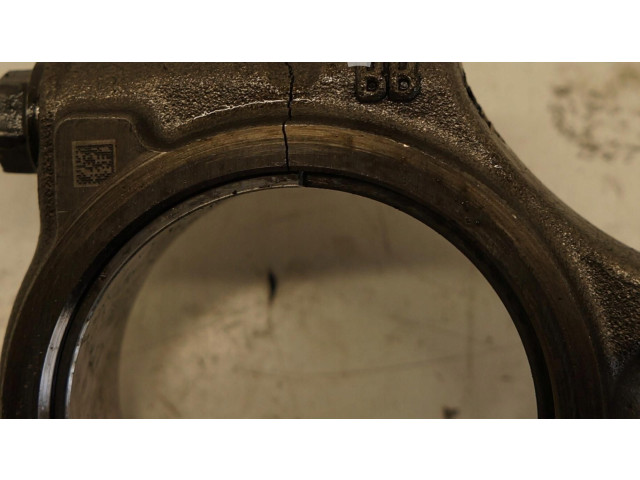  Поршень с шатуном  080340  Renault Trafic III (X82)  