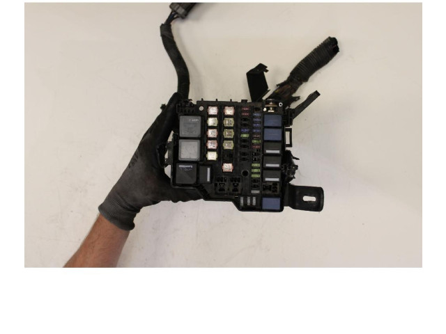 Блок предохранителей Ford Fiesta