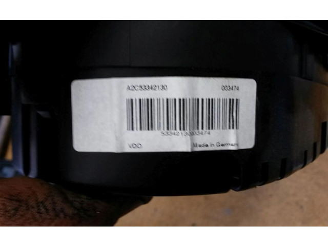 Панель приборов    Volkswagen Golf Plus       