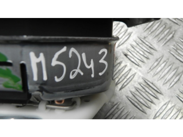 Подушка безопасности водителя 84823462   Chevrolet Suburban