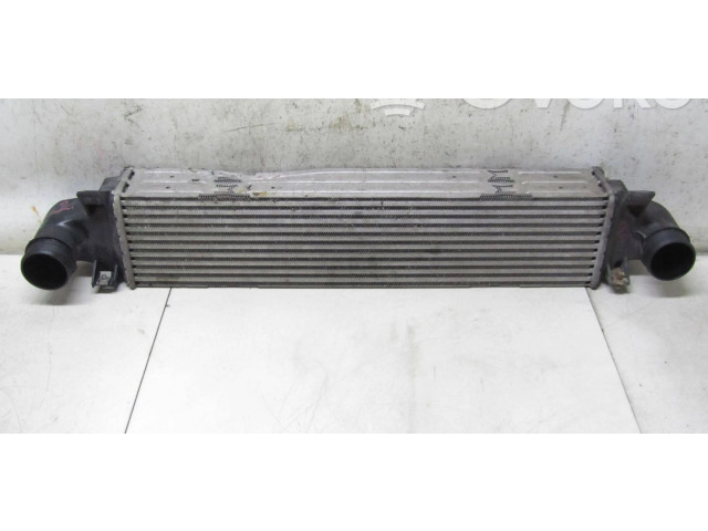 Интеркулер 31338236, 100246193 Volvo S60