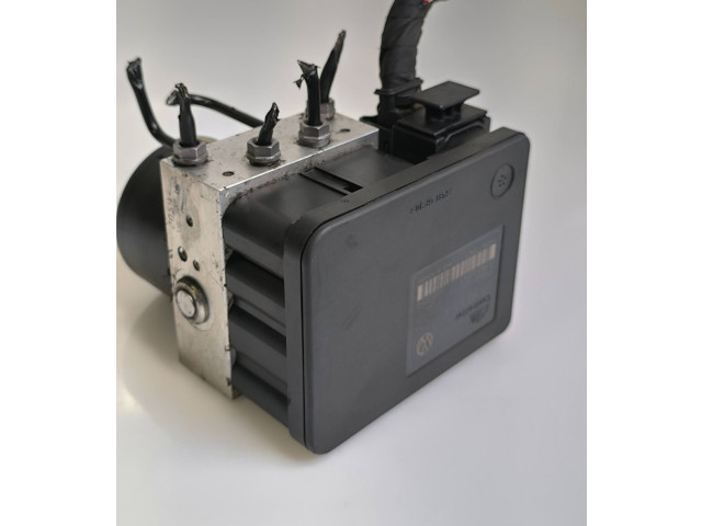 Блок АБС 1K0907379AC, 00005305H0 Volkswagen Touran I 2003 - 2010 года