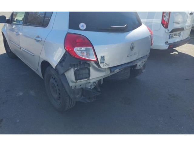 Модуль управления BSM 8200674661 Renault Clio III