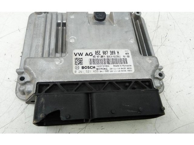 Блок управления двигателя 05E907309H   Volkswagen Touran III