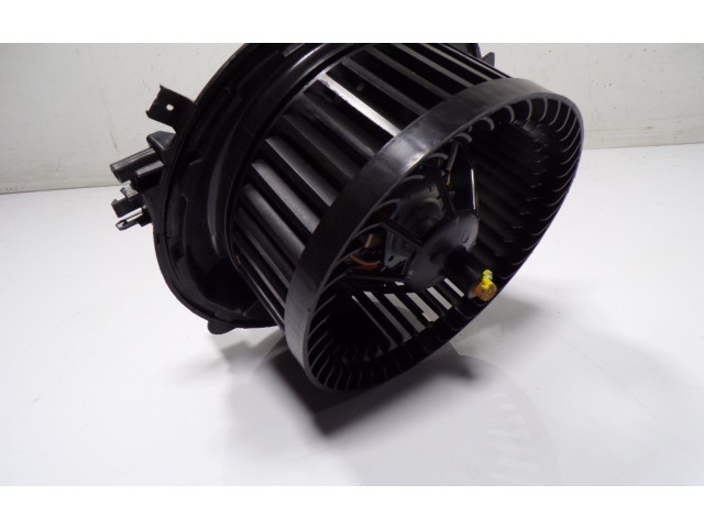 Вентилятор печки    5WB819021A, M036094P   Cupra Leon