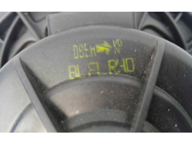 Вентилятор печки       KIA Sorento