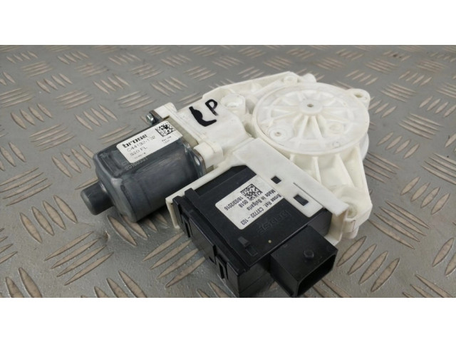 Передний двигатель механизма для подъема окон