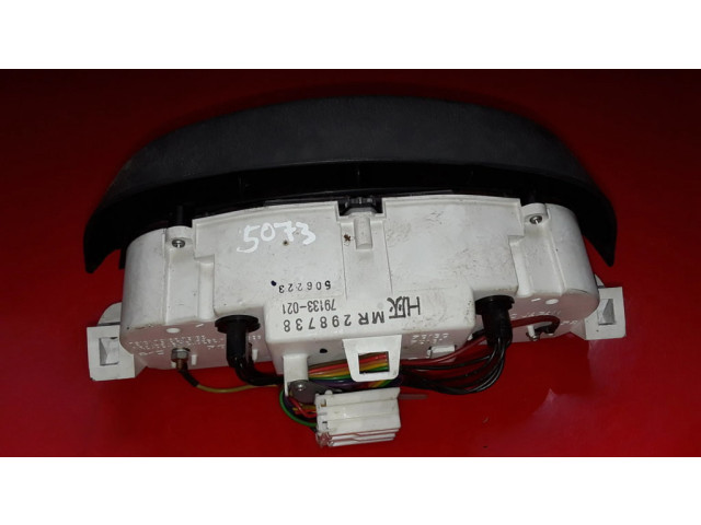 Панель приборов MR298738, MR240246 Mitsubishi Pajero Sport I
