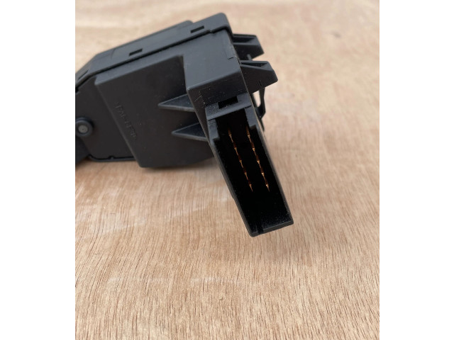 Ручка стеклоочистителей 0001272V009, 0001562V00 Smart ForTwo I