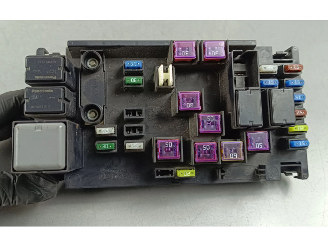 Pojistková skříňka MB200200B Subaru XV 2017