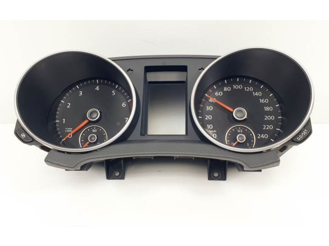 Панель приборов 5K0920871 Volkswagen Golf VI