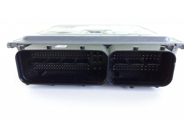 Блок управления двигателя 03F906070HH, 03F907309AK Skoda Roomster (5J)