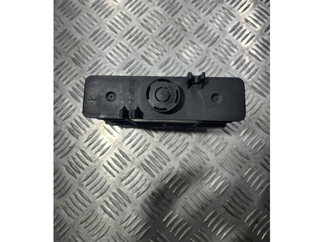 Блок управления коробкой передач 01P927733   Volkswagen Transporter - Caravelle T4