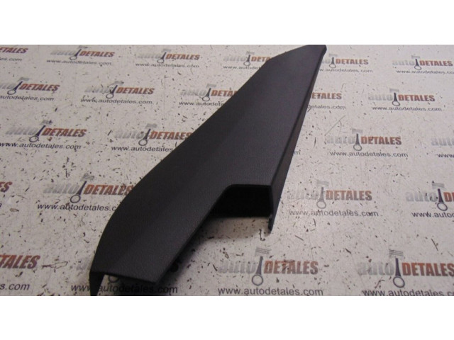 Другая деталь салона