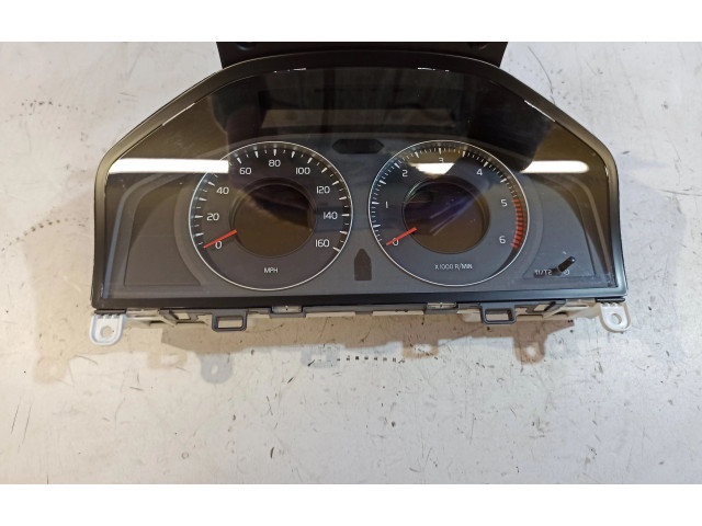 Панель приборов 36002195, 30786145   Volvo S80       