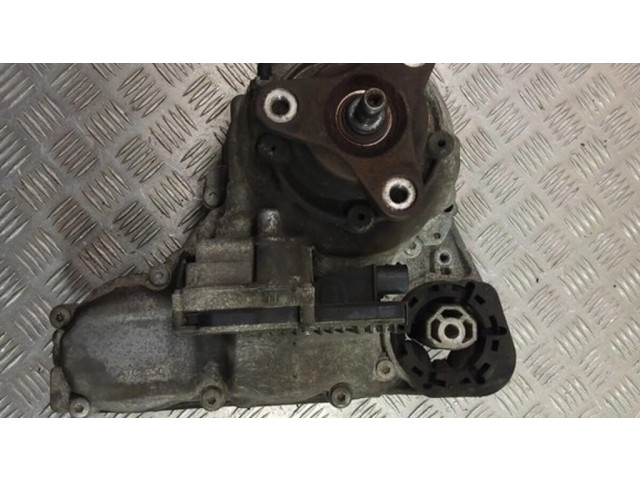 Редуктор коробки передач (раздатка)