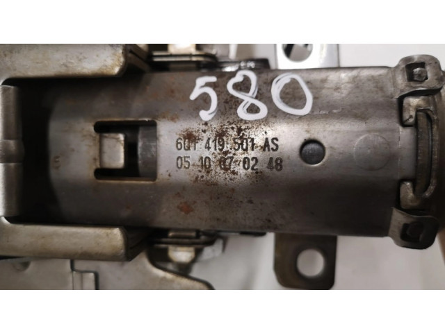 Крестовидная связь оси рулевого колеса