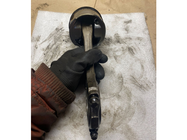 Píst 059AA   Audi A8 S8 D3 4E     