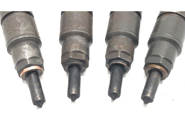 Комплект форсунок 028130202Q Audi A3 S3 8L