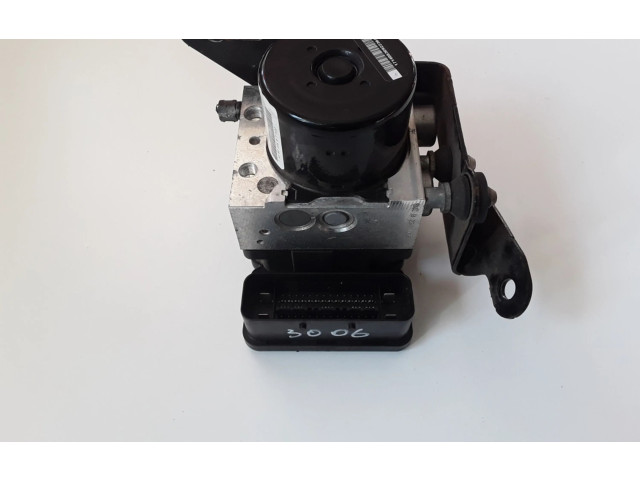 Блок АБС 25092643983, P52124493AB Jeep Grand Cherokee (WK) 2005 - 2010 года