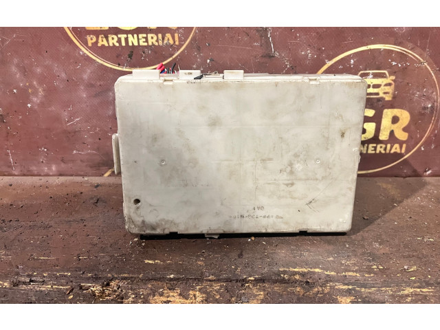 Pojistková skříňka 284B7CK020 Nissan Quest 2005