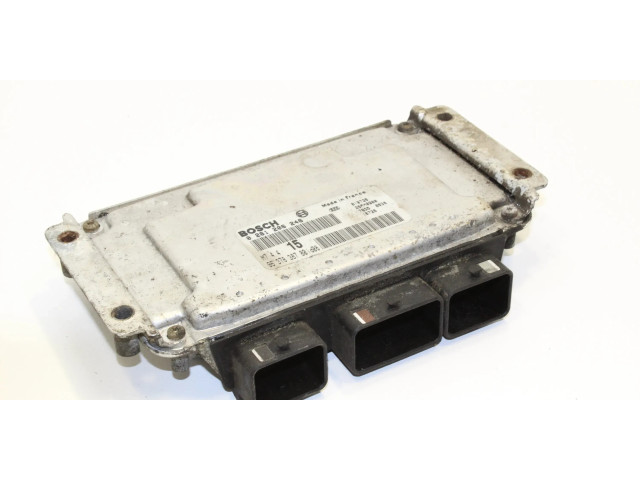 Блок управления двигателя 0261206246   Citroen Saxo