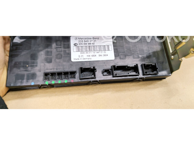 Pojistková skříňka 2035453701 Mercedes-Benz C W203 2005