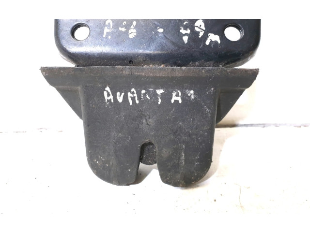 Замок багажника     Audi A6 S6 C5 4B 1997 - 2005 года