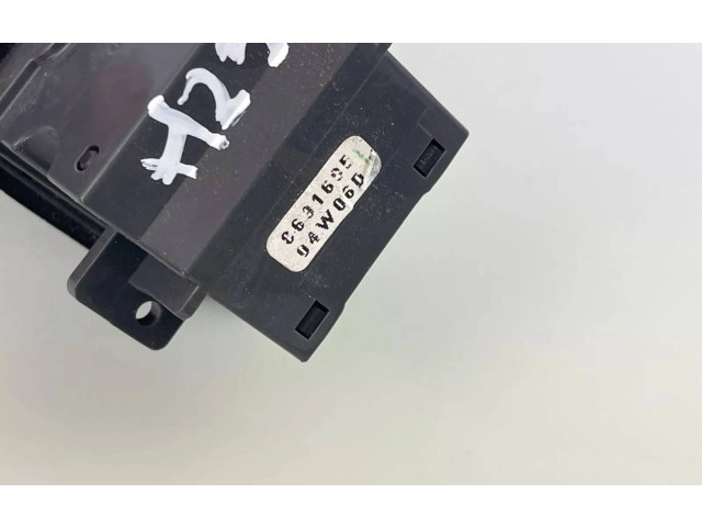 Ручка стеклоочистителей 8691695 Volvo S60