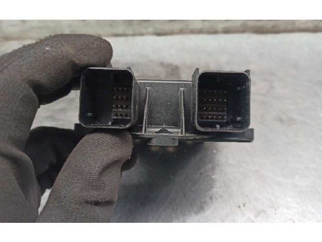 Блок подушек безопасности 6S6T14B056KB, 5WK43586   Ford Fusion