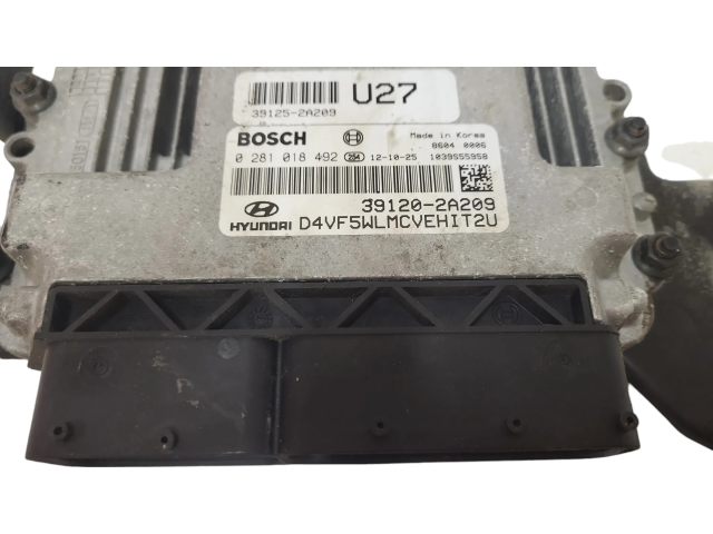 Řídící jednotka 0281018492, 391252A209 Hyundai i40 2012