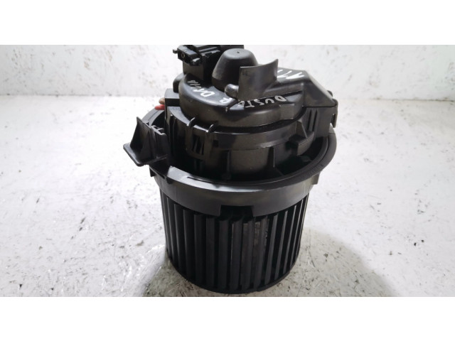 Вентилятор печки 38535413020 Dacia Duster