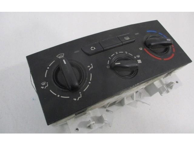 Блок управления климат-контролем 9662494580 Citroen Berlingo