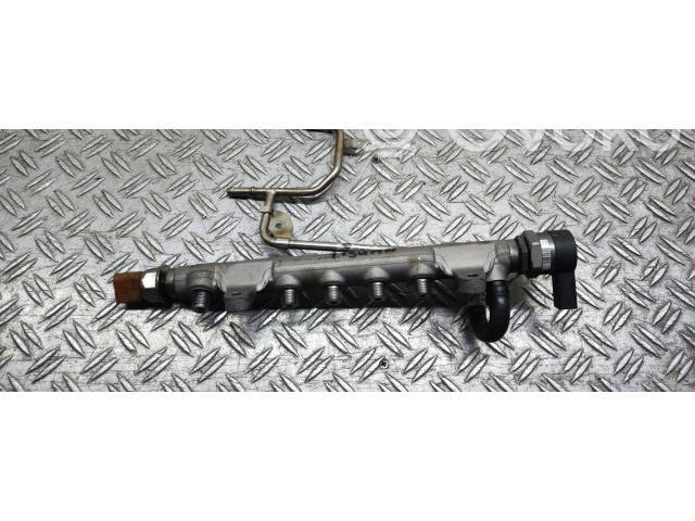 Vstřikovací lišta    Volkswagen Tiguan     