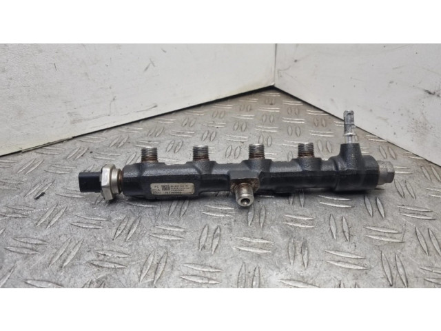 Vstřikovací lišta 9821399680, 9810824880 Citroen C4 SpaceTourer pro naftový motor 1.6