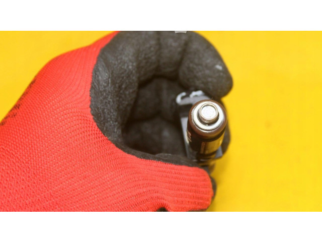 Форсунка 06A906031CM    Volkswagen Golf VIII   