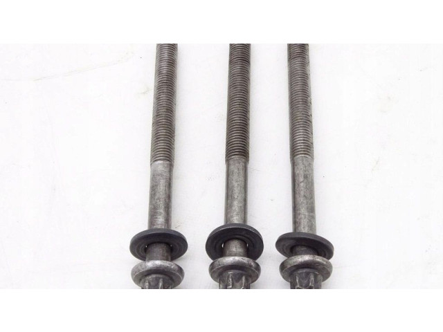 Болты крепления