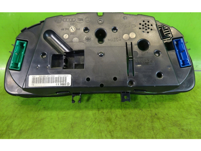 Přístrojová deska Volkswagen PASSAT B5.5 2002 3B0920827A