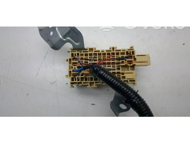 Блок предохранителей Infiniti Q50