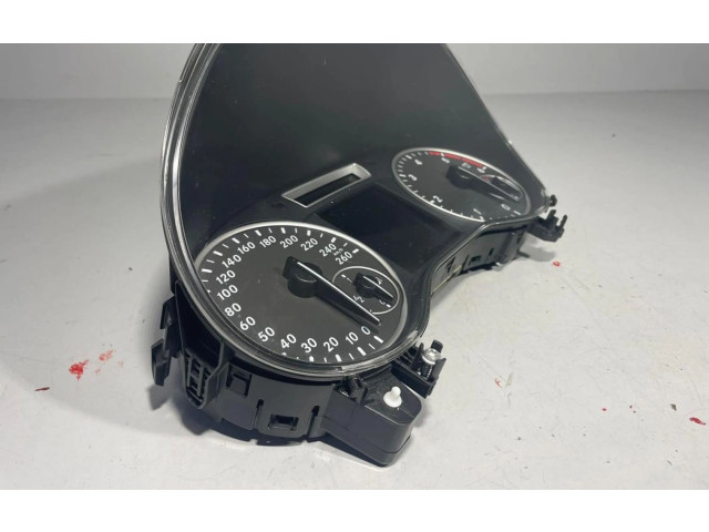 Панель приборов A1769009300   Mercedes-Benz A W176       